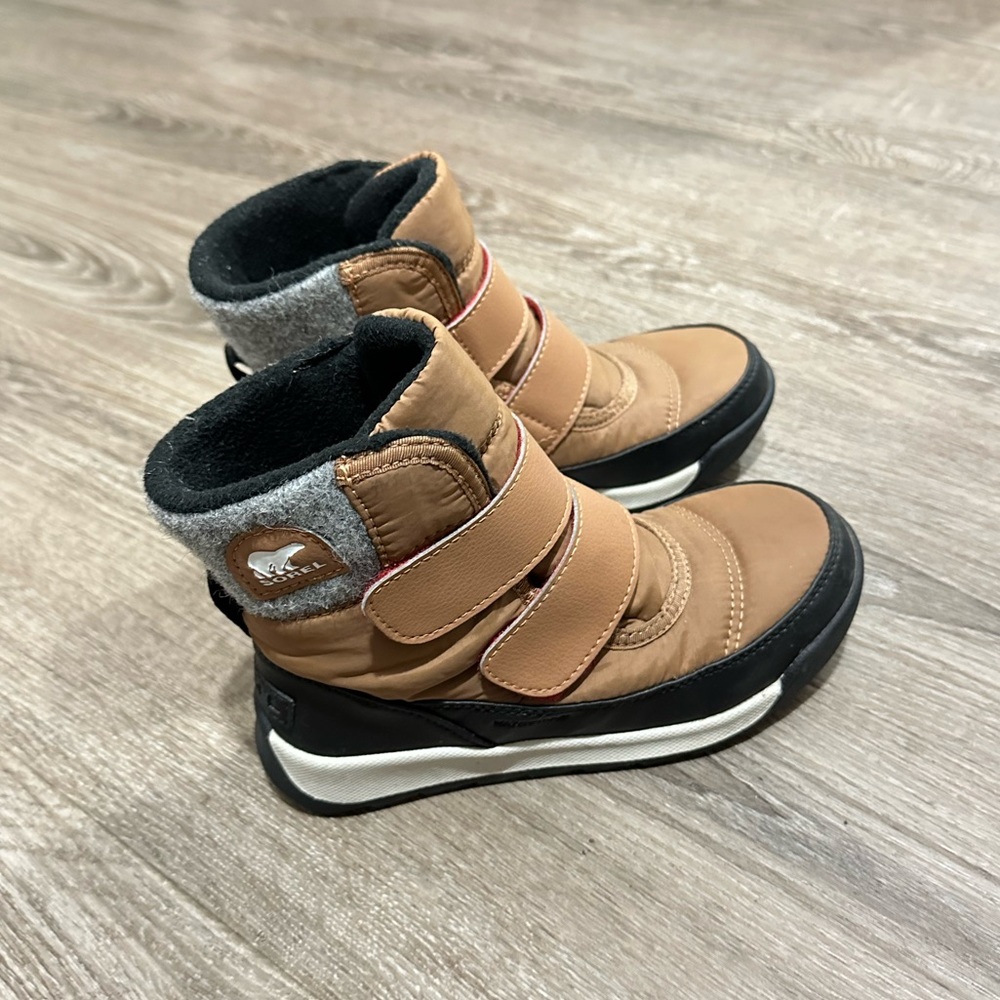 Sorel Whitney Snow Boots